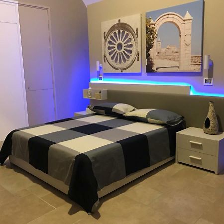 Oroverde Camere & Suite Nel Cuore Di Trani Exterior photo
